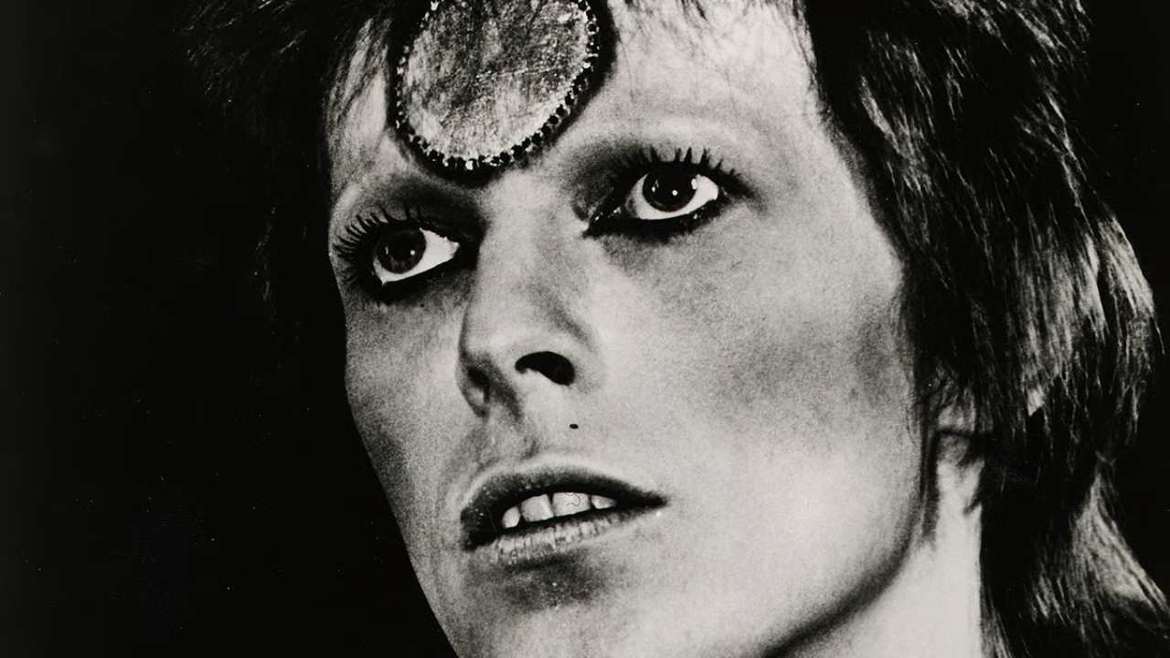 closeup of David Bowies face